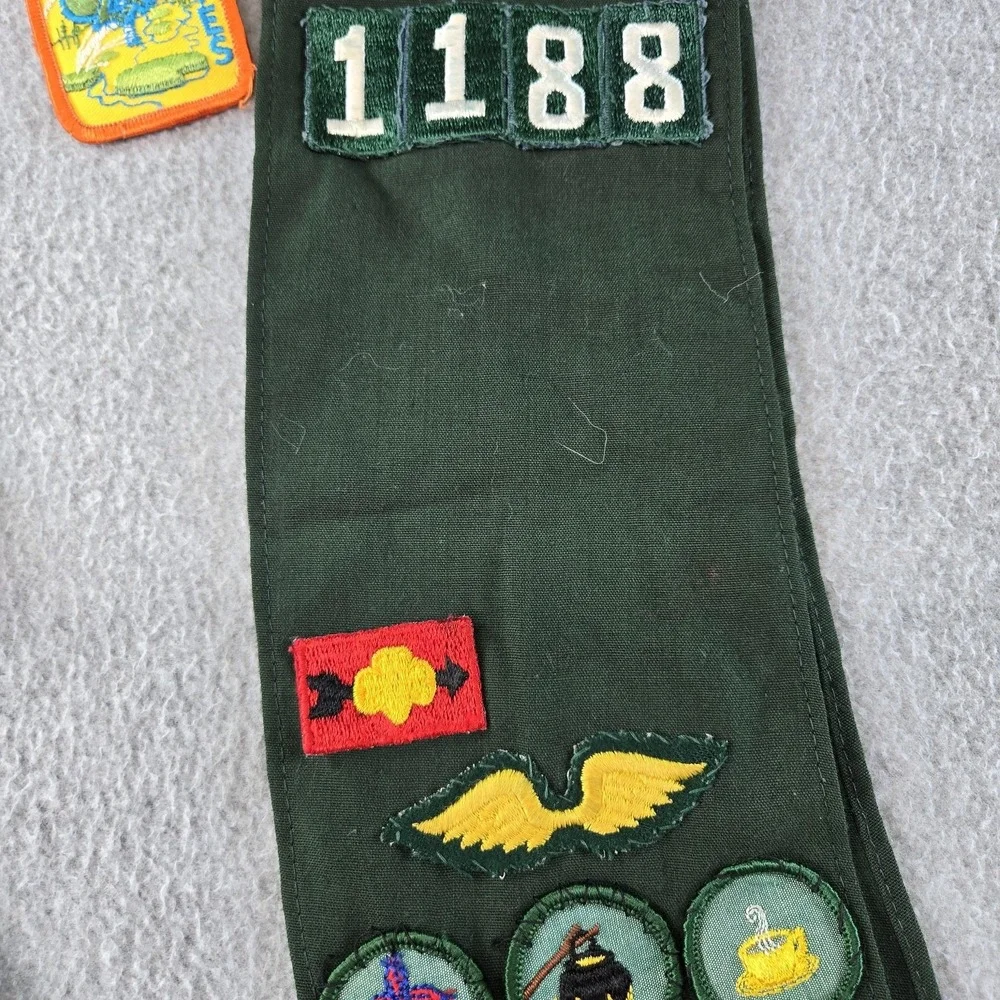 Vintage Girl Scouts U.S.A. Bundle Girls One Size‎ Multicolor Scarf Patchwork